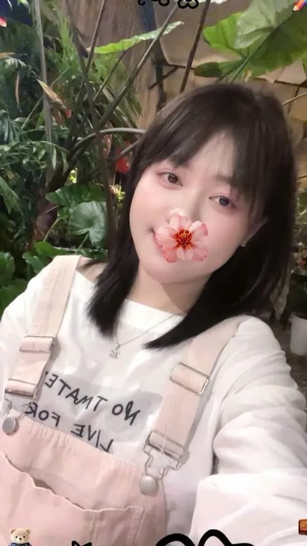 NGỌC ANH_ MÌNH DÂY XINH DÂM DA TRẮNG LÀM TÌNH CHUYÊN NGHIỆP