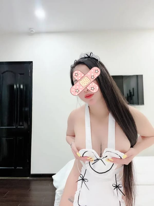 siêu phẩm Kỳ Kỳ bím cực múp 💝Đít bự Vú To Mátxa Nuru A-Z full Topping Cum alo ( bắn miệng)