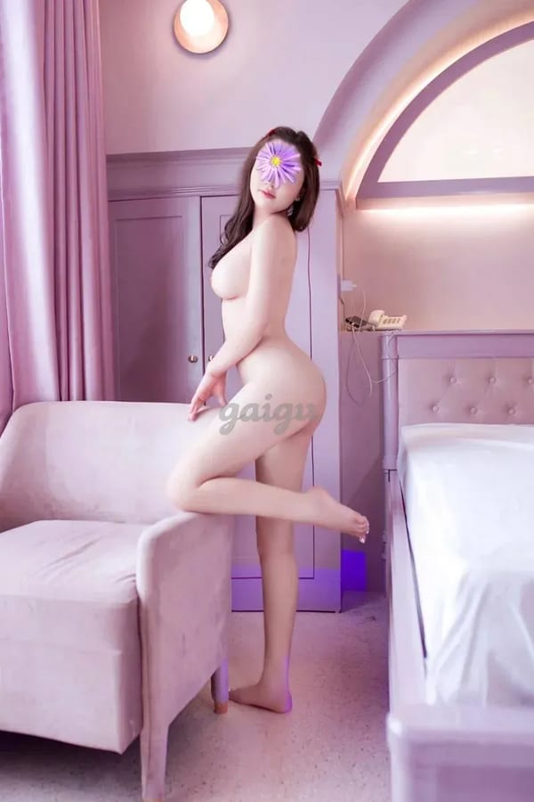 Ngọc Ánh - XINH XẮN - VÚ TO Hàng Thật - MÔNG MẨY - TÌNH CẢM VÀ CHIỀU