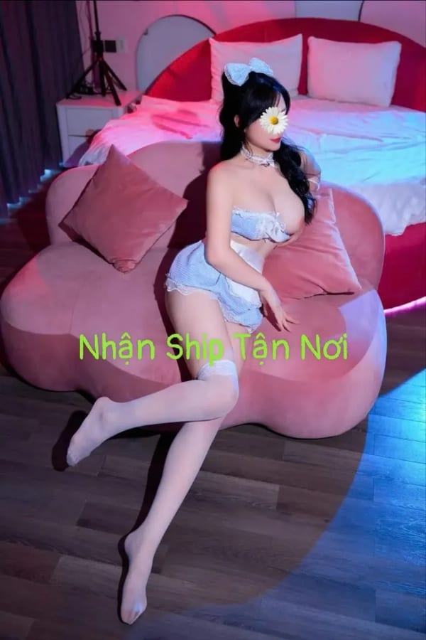 Trang Moon _ Gái xinh chiều khách, làm tình cực đã