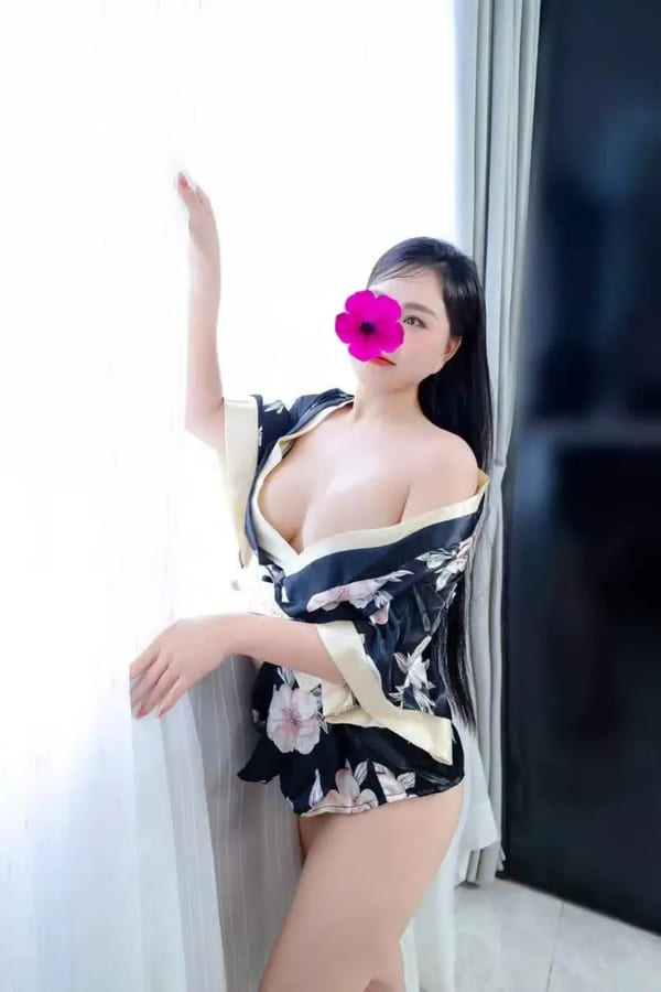 GÁI DÂM THẢO MI_ BODDY GỢI CẢM KHUÔN MẶT XINH SẮN LÀM TÌNH BAO PHÊ
